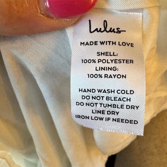 Lulus Women's M White Floral Bohemian Mini Dress Short Sleeve V-Neck - Picture 8 of 8